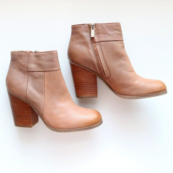 Reaction Kenneth Cole Tan Leather Round Toe Block Heel Ankle Boots / Booties 8 - Picture 11 of 16